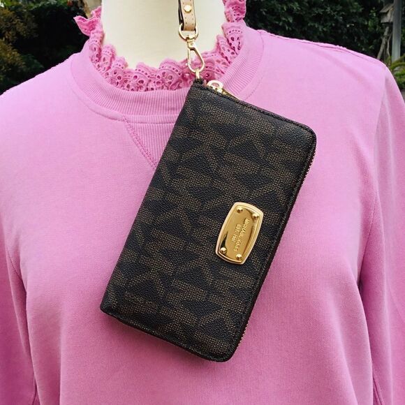 MICHAEL KORS JET SET WALLET SIGNATURE BROWN AND GOLD HARDWARE - Picture 5 of 14